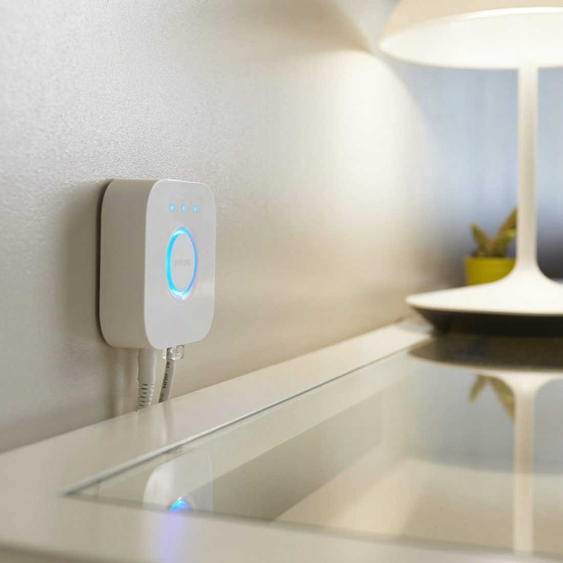 Viedais Centrmezgls Philips Hue Bridge - Burzmart.lv